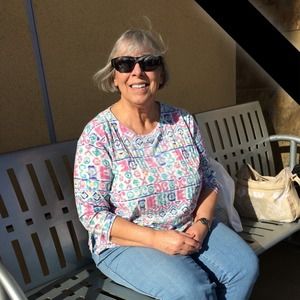 Meet your Posher, Cynthia